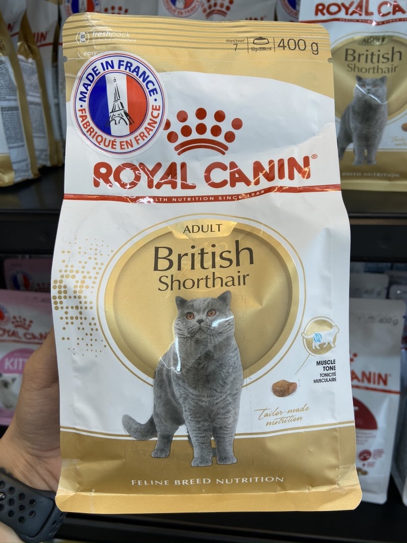 Mua Thức Ăn Chó Mèo Royal Canin Ở Đâu Giá Rẻ Tại TpHCM? • YOLO Pet Shop